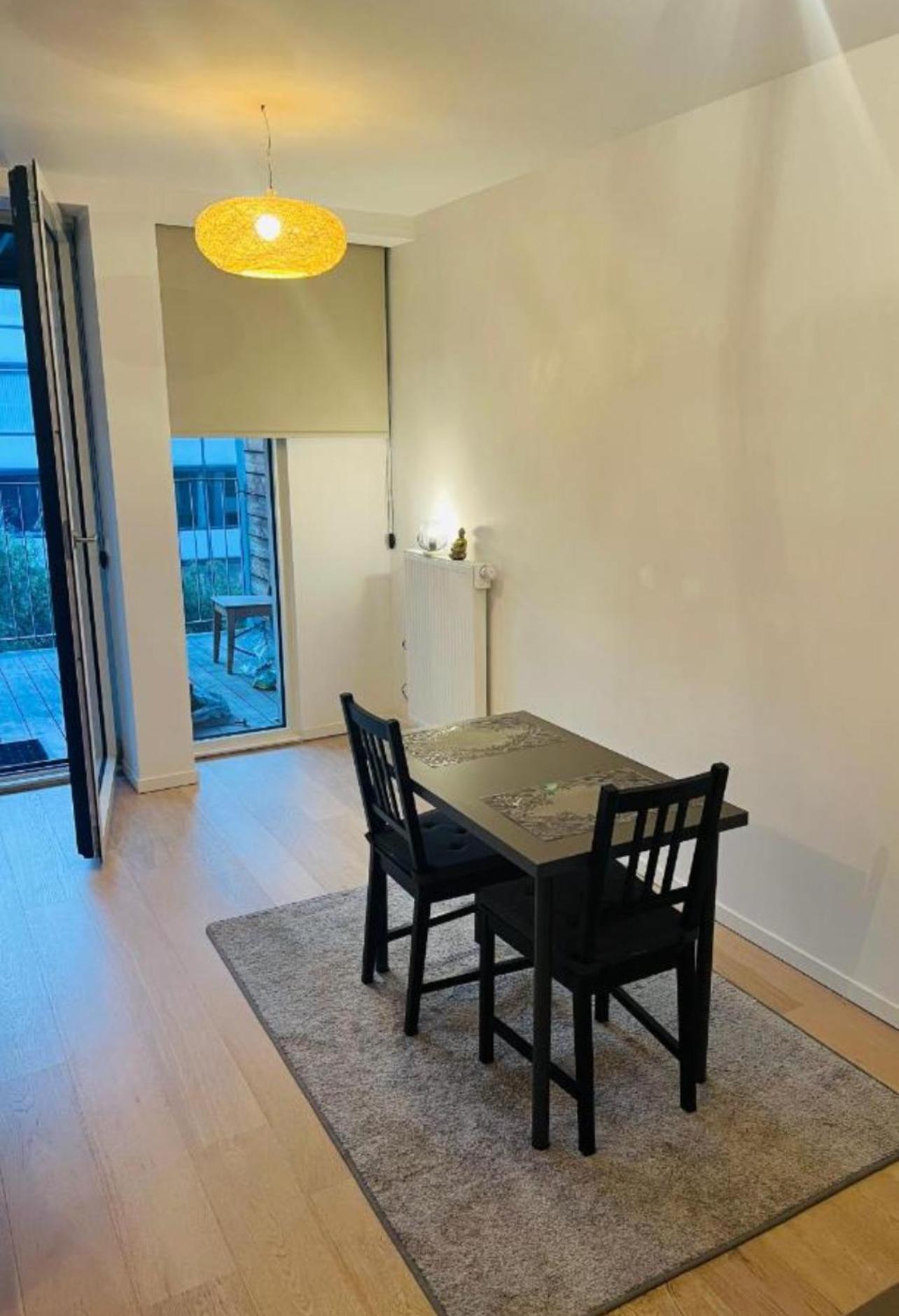 Apartamento Beau Studio Bruselas Exterior foto